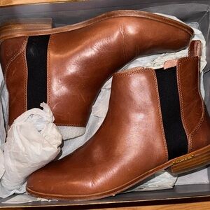 Louise et Cie Brown Chukka Boots